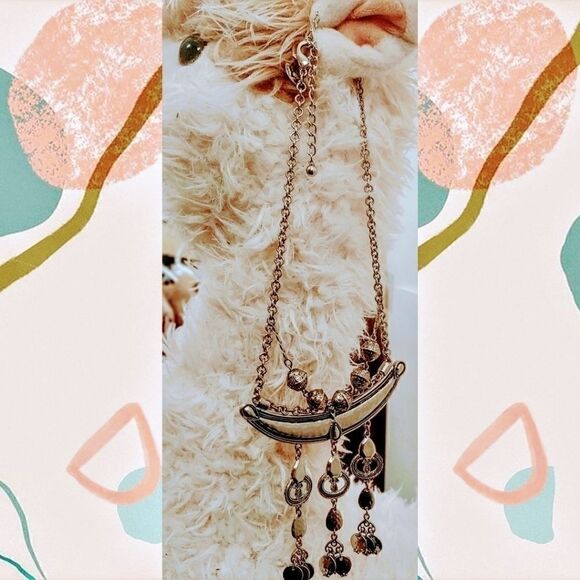 Women's Statement Necklace   - Picture 3 of 6